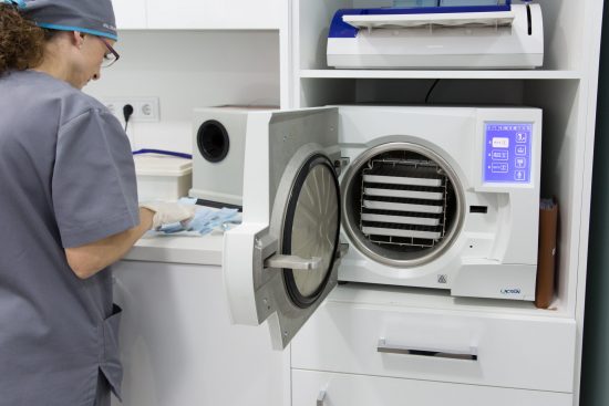 en qué consisten las técnicas regenerativas con factores de crecimiento que ponemos en marcha en la clínica dental en Barcelona Marín García en qué consisten las técnicas regenerativas con factores de crecimiento que ponemos en marcha en la clínica dental en Barcelona Marín García