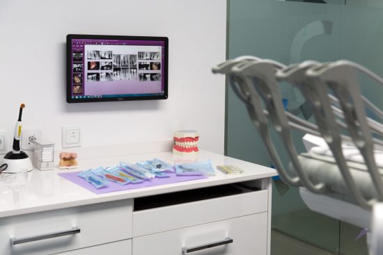 para qué aplicamos el TAC 3D y la tecnología CAD/CAM en la clínica dental en Barcelona Marín García paraquéaplicamoselTACDylatecnologíaCAD/CAMenlaclínicadentalenBarcelonaMarínGarcía